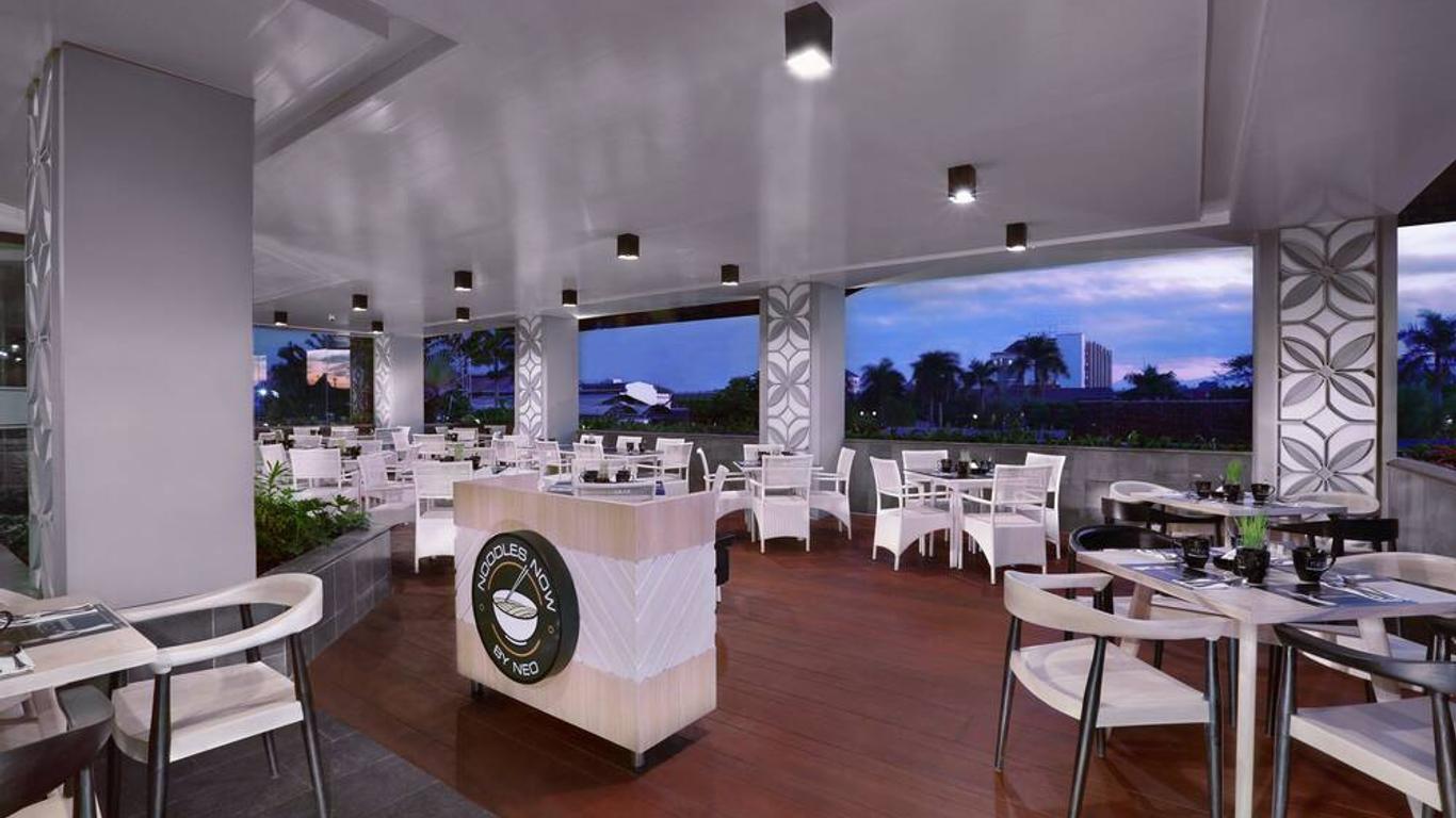尼欧玛里波萝酒店 - 阿斯顿酒店