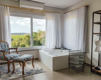 Casa temática em pousada de Novo Hamburgo RS - 坎普邦 - 客厅