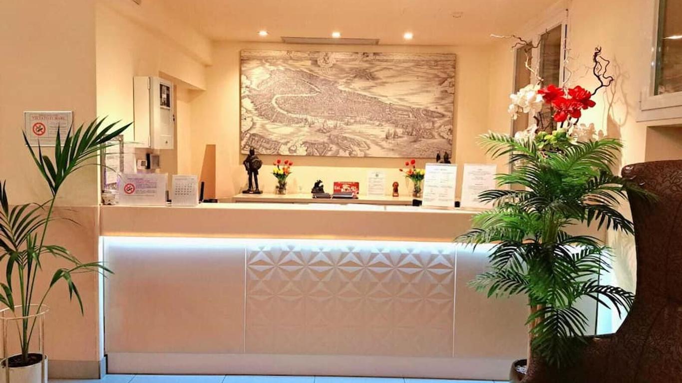 拉格纳住宅酒店