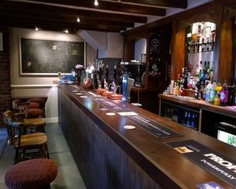 城堡旅館 - 曼海德 - 酒吧