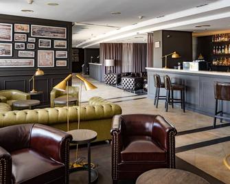 全景酒店 - 瓦尔纳 - 酒吧