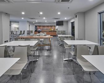 克雷塔罗城市快捷酒店 - 克雷塔罗 - 餐馆