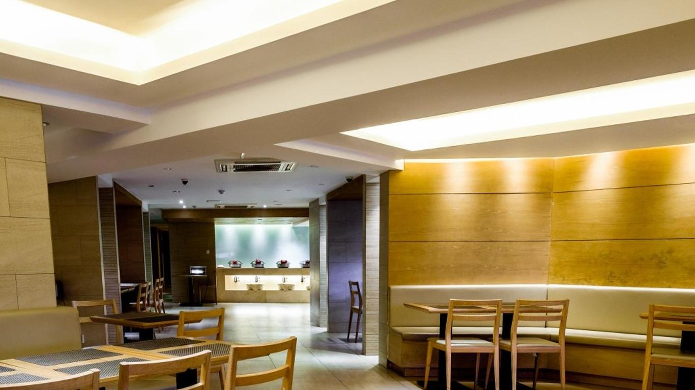 汉庭快捷上海延安路店