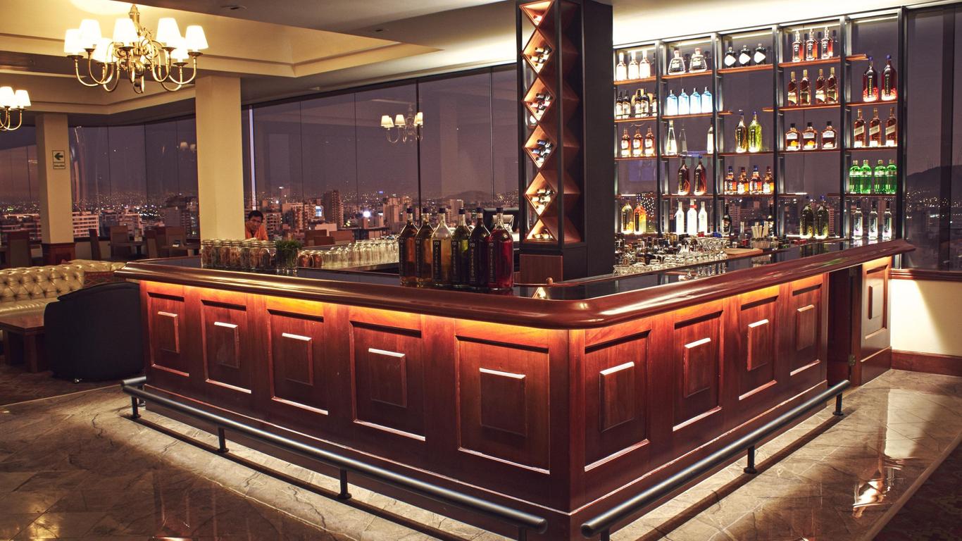 米拉弗洛雷斯埃斯特拉酒店