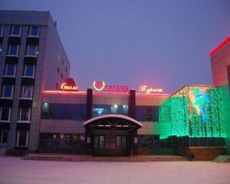 阿瑪克斯城市飯店 - 乌法 - 建筑
