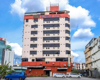 至尊大飯店 - 古晋 - 建筑