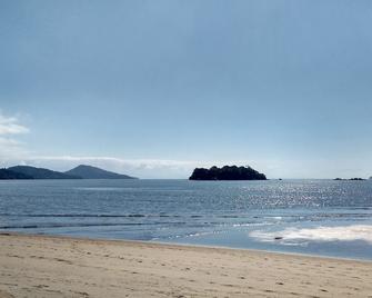 帕拉提海滨旅馆 - 帕拉蒂 - 海滩
