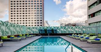 里斯本vip Spa大酒店 - 里斯本 - 游泳池