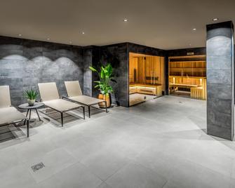 诺德韦克列文霍斯特会议中心nh酒店 - 诺德韦克 - 大厅