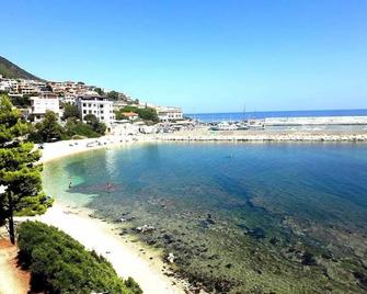 波普酒店 - 多尔加利 - 海滩