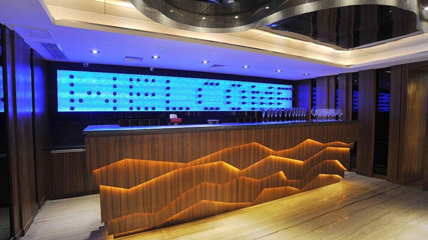 重庆江北观音桥高悦酒店地铁站店