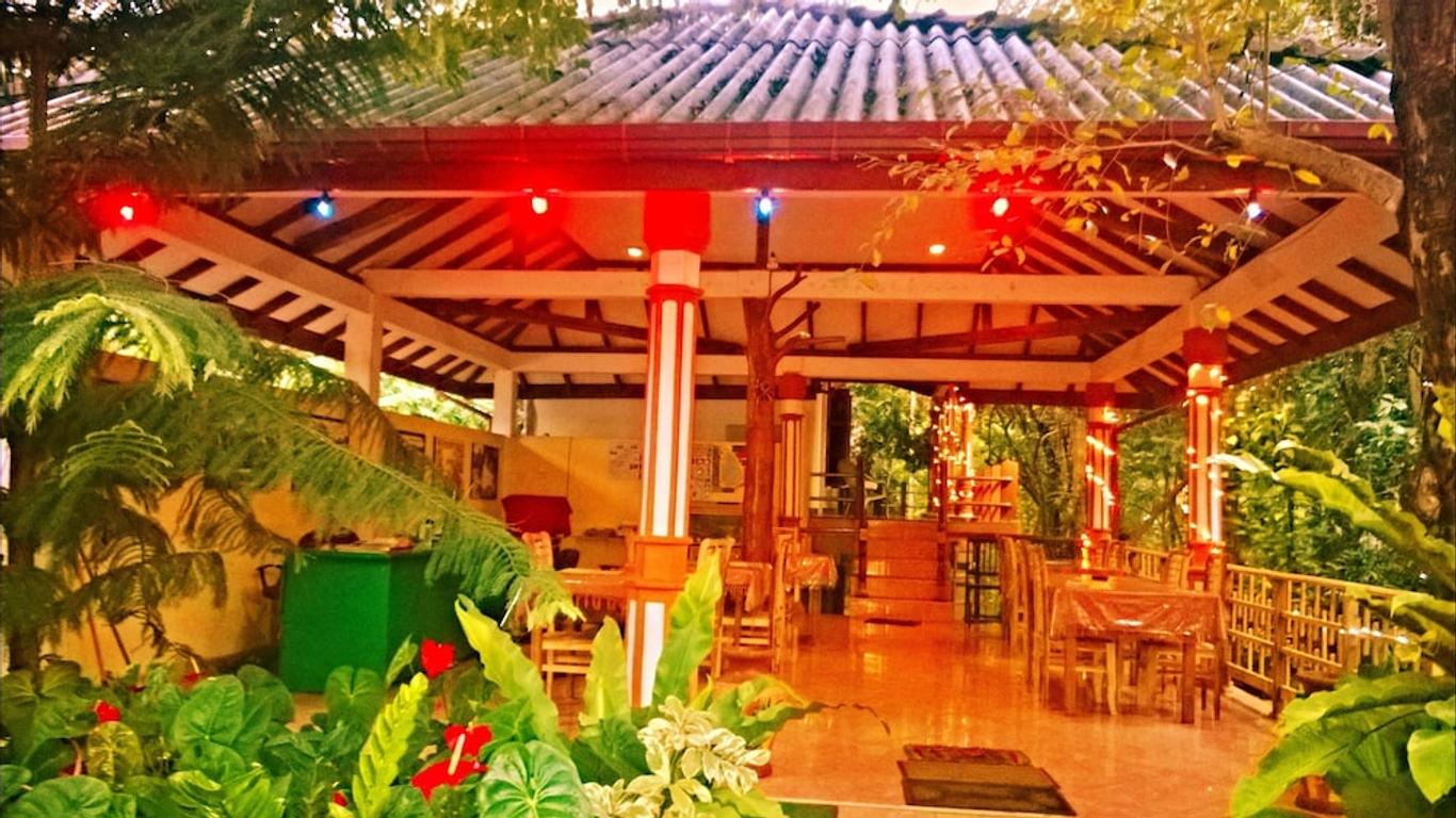 西基利假日酒店