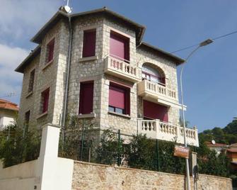 Cap de Nice - Rez de jardin a 200 m de la mer - 尼斯 - 建筑