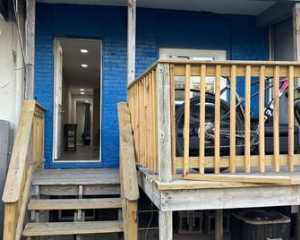 Blue house in Hampden - 巴尔的摩 - 建筑