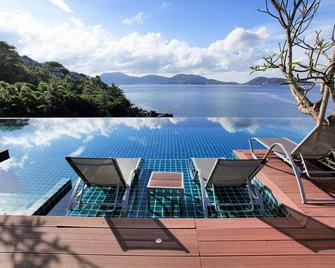 赞迈亚普吉岛酒店 - 卡玛拉 - 游泳池