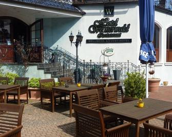 沃奈尔瓦尔德酒店 - 库克斯港 - 露台