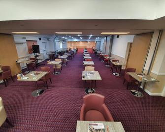 凯格沃思酒店及会议中心 - 德比 - 餐馆