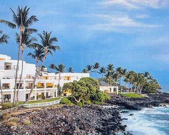 Ironman October 24-27 in Kona, HI two bedroom for 6 guests. - 科纳 - 建筑