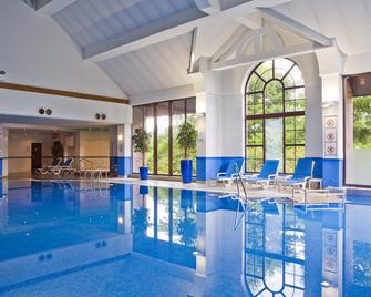 假日格拉斯哥东基尔布莱德酒店 - 格拉斯哥 - 游泳池