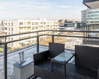 RentPlanet - Wiktoryn 公寓 - 华沙 - 阳台