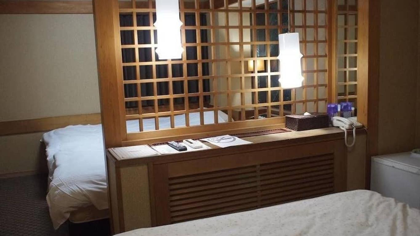 安妮酒店(仅限成人)