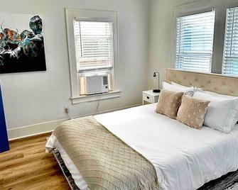 Luxury 1 Bd Montrose - Genova at The Italian Plaza - 休斯顿 - 睡房