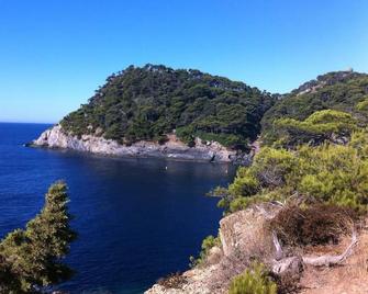 Port la Gavine - 耶尔 - 海滩