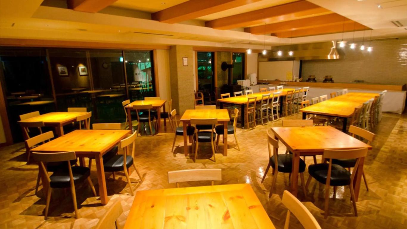 福尔克罗洛花卷东和酒店