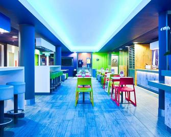 明翰中心宜必思快捷酒店 - 伯明翰 - 建筑