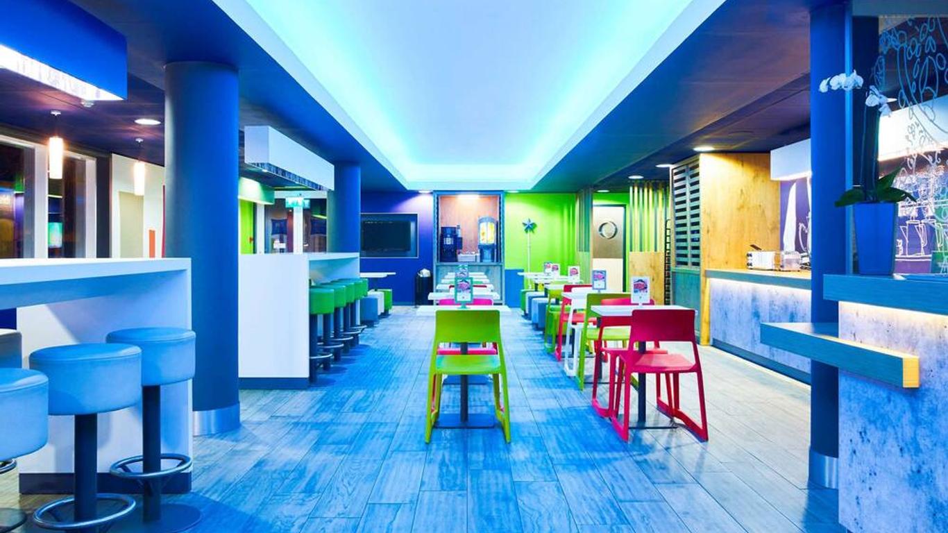 明翰中心宜必思快捷酒店