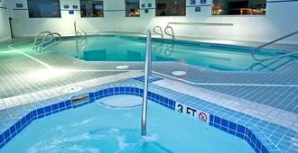 艾尔科希洛酒店 - 埃尔科 - 游泳池