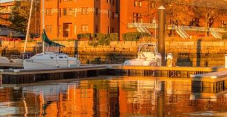 Houseboat in Boston Harbor Wifi A/C /Heat Be rocked to sleep - 波士顿 - 户外景观