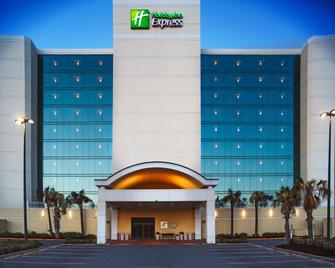 弗吉尼亚海滩海滨智选假日套房酒店 - IHG 旗下酒店 - 弗吉尼亚海滩 - 建筑