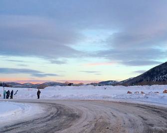 Ski-In/Ski-Out ~ Canyons - 帕克城 - 海滩