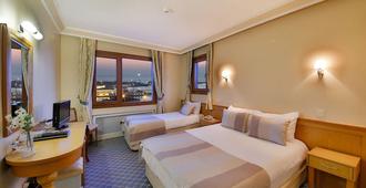 西多尼亚酒店 - 伊斯坦布尔 - 睡房
