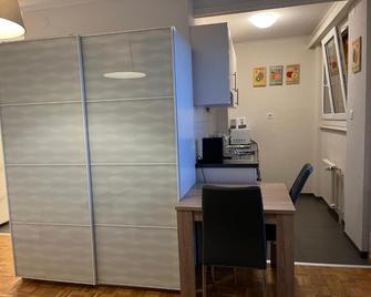 Beautiful studio 2 minutes from Lausanne Train Station - 洛桑 - 餐厅