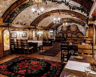 总统酒店 - 基希訥烏 - 餐馆
