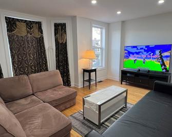 Deluxe Queen Room Downtown - 多伦多 - 客厅