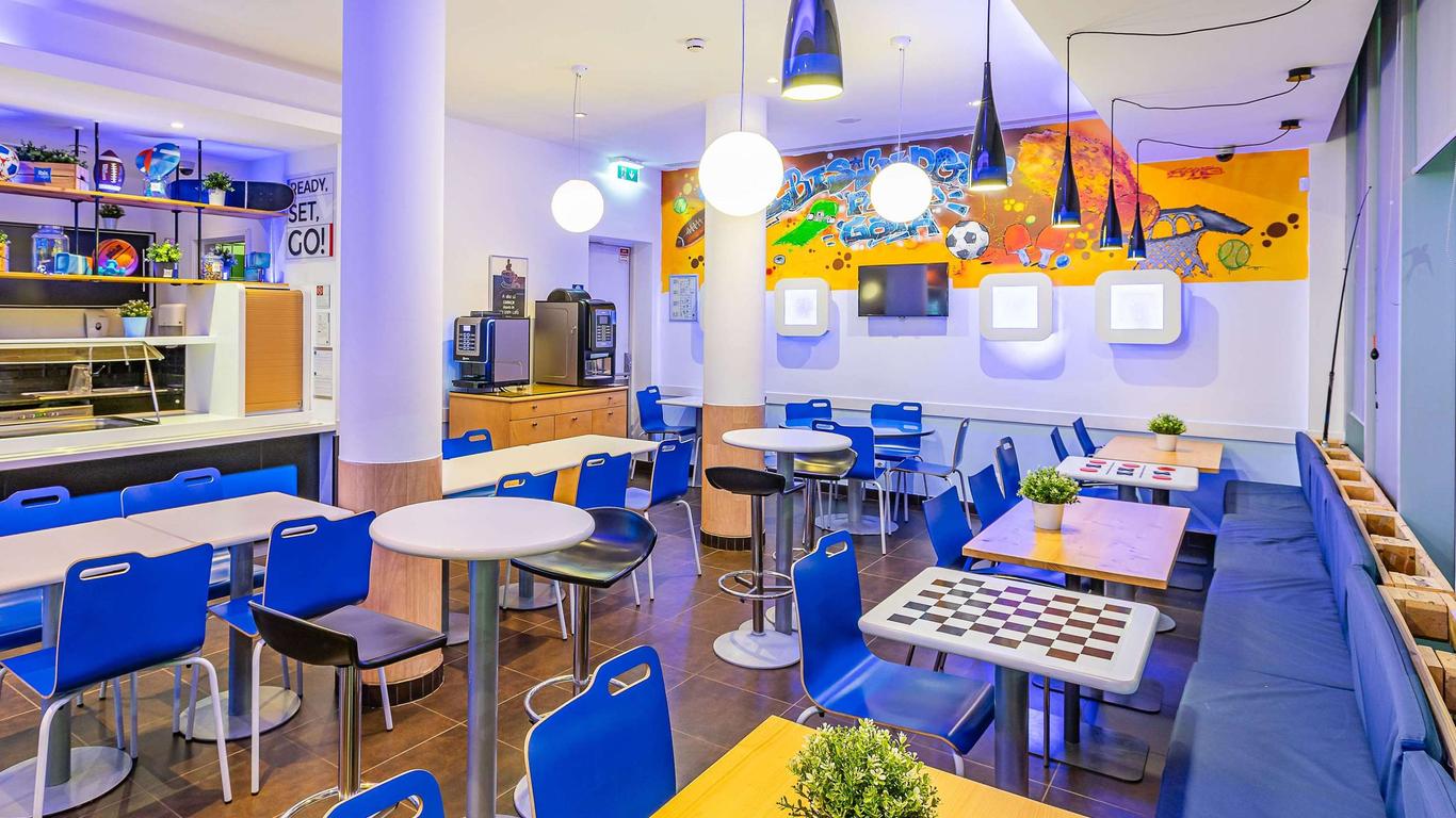 波尔图盖亚诺宜必思经济型酒店