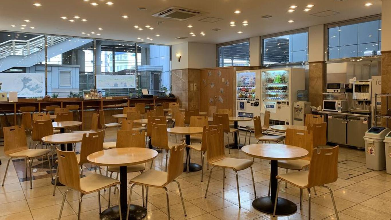 新横滨站前新馆东横inn酒店