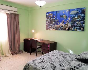 A Great Place To Stay, At A Great Place, 1-Bedroom - Longdenville - 睡房