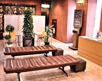 山形七日町华盛顿酒店 - 山形市 - 大厅