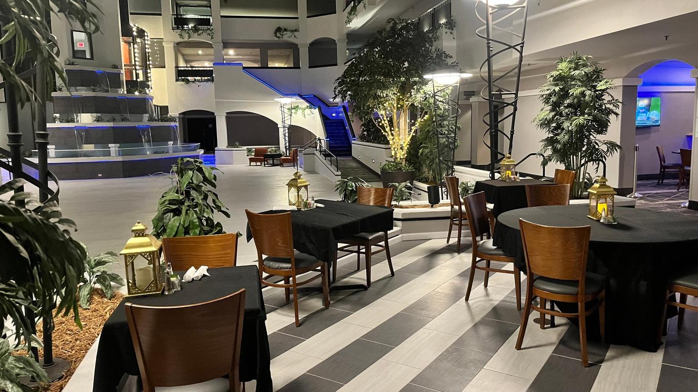 斯普林菲尔德 - I-44 智选假日套房酒店 - IHG 旗下酒店