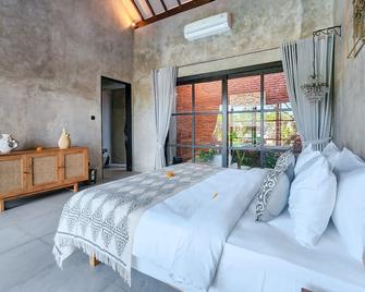 Nagisa Bali的villa Jonsu Uluwatu - 登巴萨 - 睡房