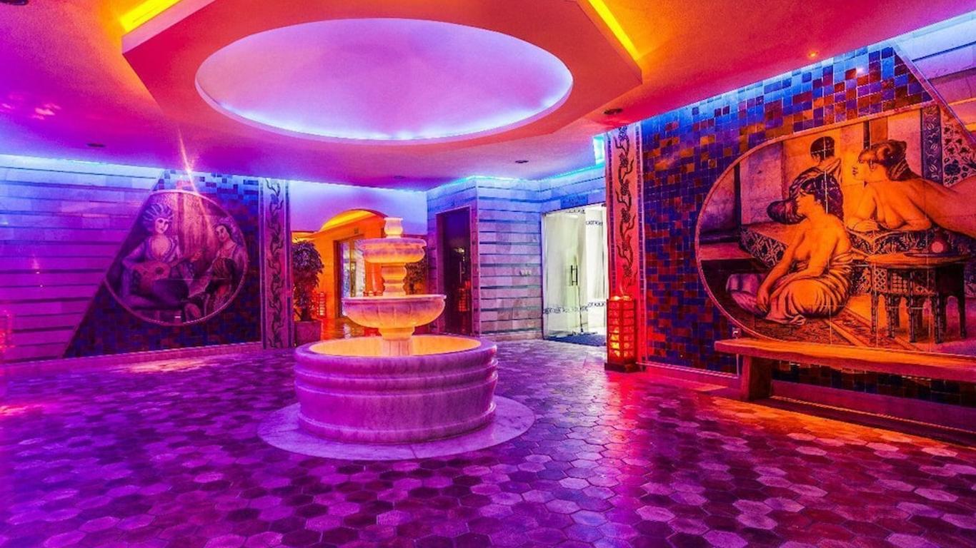 白金酒店及 Spa