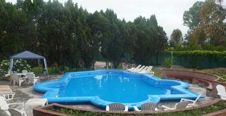 艾巴尔酒店 - 萨尔塔 - 游泳池