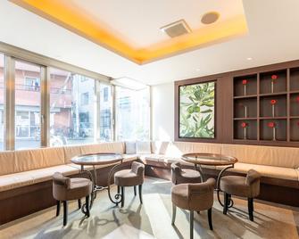 东京昌庭之家酒店 - 东京 - 休息厅