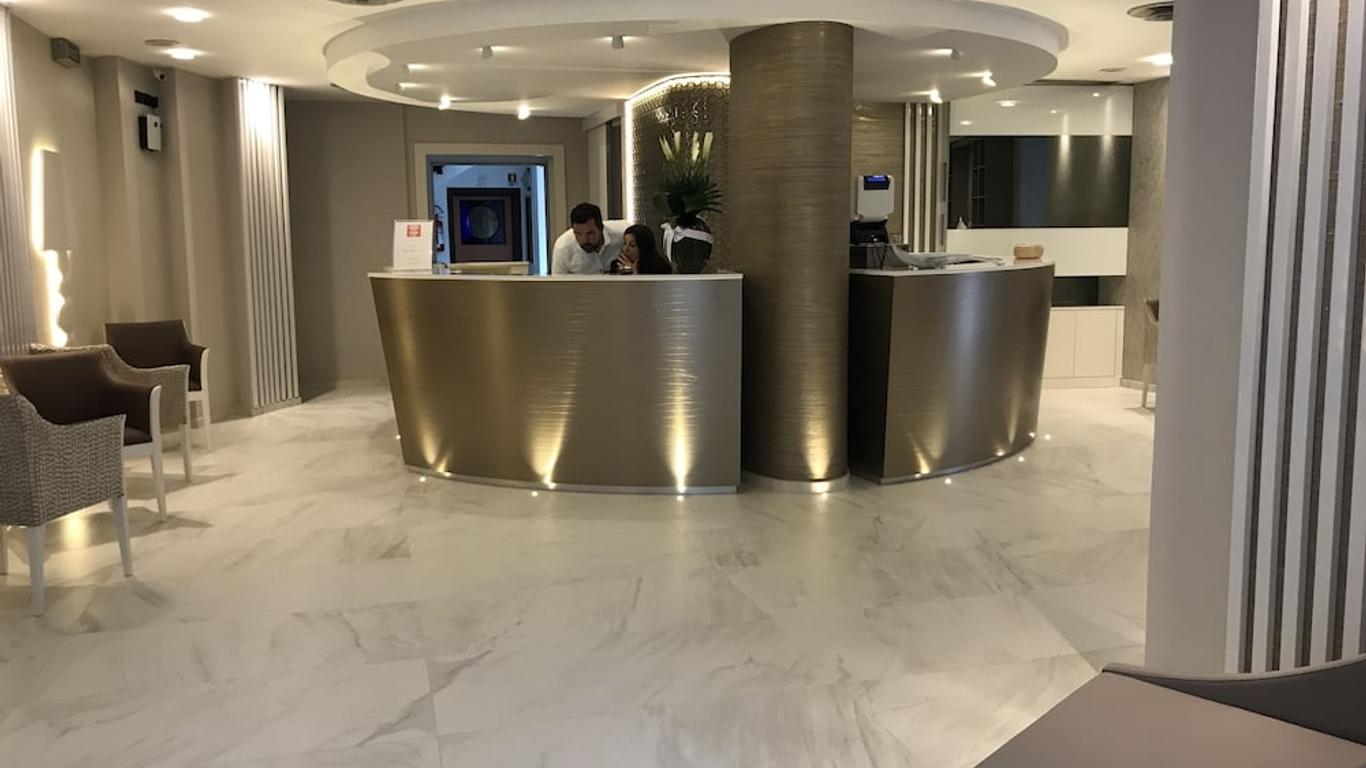 帕乌拉别墅酒店