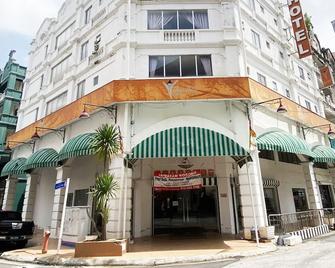 你的酒店 - 巴生 - 建筑