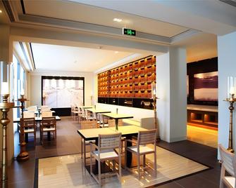 锦江之星品尚拉萨罗布林卡（夏宫）酒店 - 拉萨 - 餐馆